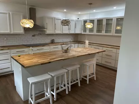Kitchen - 10 Old Orchard Rd, Gorham, ME 04038 photo 13 of 15