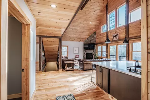 Entry Way - 109 Monkey Brook Rd, Newry, ME 04261 photo 4 of 17