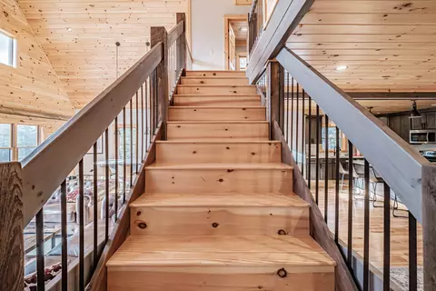 Entry Way - 109 Monkey Brook Rd, Newry, ME 04261 photo 9 of 17