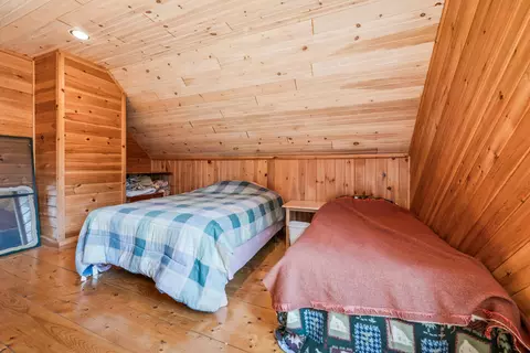 Bedroom - 159 Evergreen Cir, Rangeley, ME 04970 photo 4 of 6