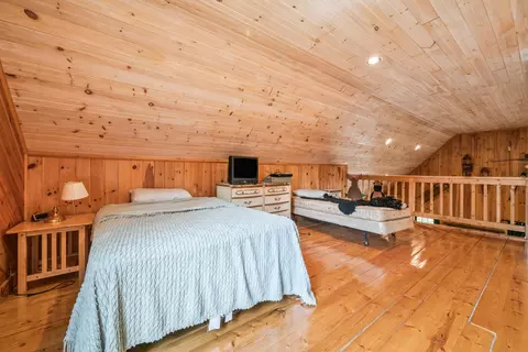 Bedroom - 159 Evergreen Cir, Rangeley, ME 04970 photo 5 of 6