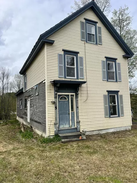 5 High St, Dover Foxcroft, ME 04426