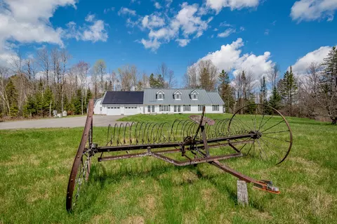 394 Frenchs Mills Rd, Sangerville, ME 04479