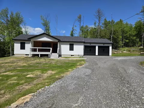 72 Sawin Hill Rd, Waterford, ME 04088