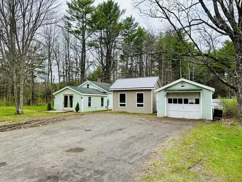 Exterior - 28 Mount Vernon Rd, Augusta, ME 04330 photo 7 of 7