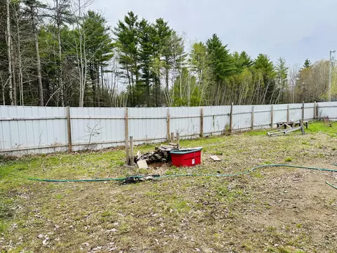 Exterior - 28 Mount Vernon Rd, Augusta, ME 04330 photo 6 of 7