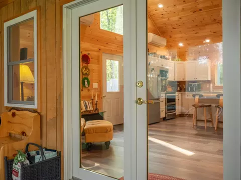 Entry Way - 320 Hinks Rd, Jefferson, ME 04348 photo 4 of 4