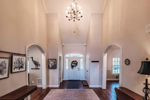 Entry Way - 311 Murphys Corner Rd, Woolwich, ME 04579 photo 4 of 12
