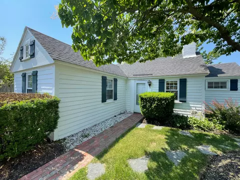 42 King St #4, Scarborough, ME 04074