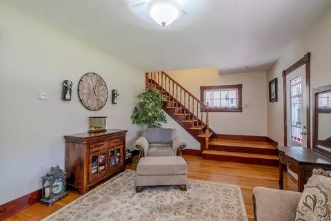 Entry Way - 948 N Main St, Brewer, ME 04412 photo 3 of 6