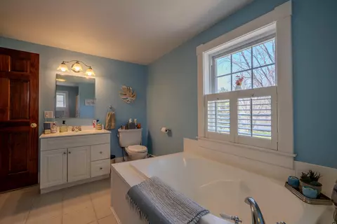 Bath - 948 N Main St, Brewer, ME 04412 photo 6 of 7