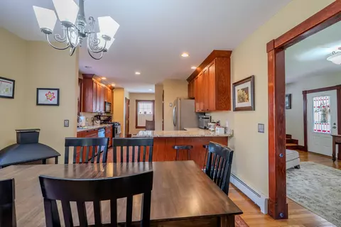 Dining - 948 N Main St, Brewer, ME 04412 photo 1 of 4