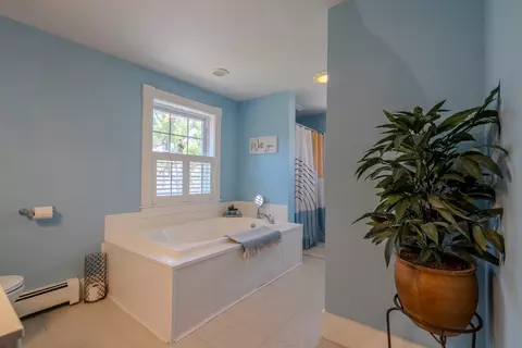 Bath - 948 N Main St, Brewer, ME 04412 photo 3 of 7