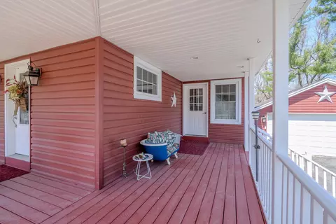 Exterior - 948 N Main St, Brewer, ME 04412 photo 14 of 23