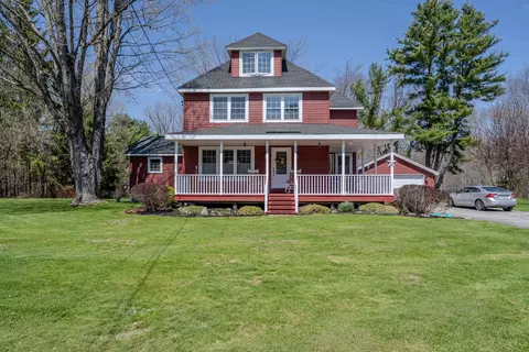Exterior - 948 N Main St, Brewer, ME 04412 photo 3 of 23