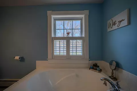 Bath - 948 N Main St, Brewer, ME 04412 photo 7 of 7
