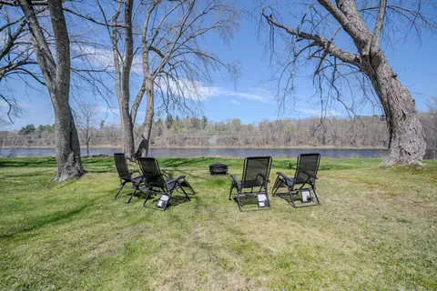 Exterior - 948 N Main St, Brewer, ME 04412 photo 9 of 23