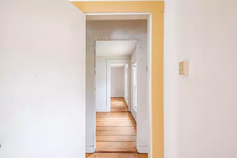 Entry Way - 6 Narragansett St, Gorham, ME 04038 photo 6 of 11