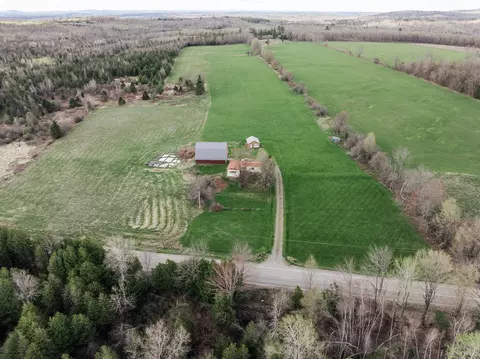 422 W Ripley Rd, Ripley, ME 04930