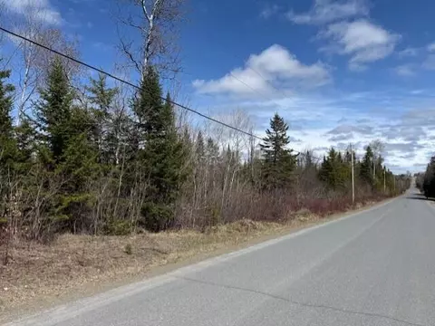389 Dudley Rd, Castle Hill, ME 04757
