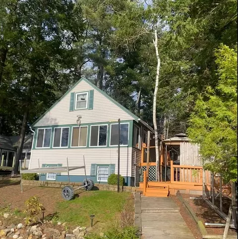 130 Williamson Rd, Manchester, ME 04351