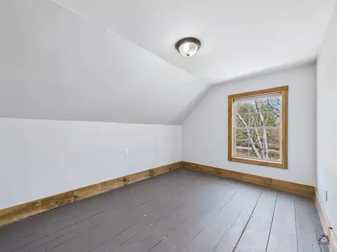 Bedroom - 990 Pond Rd, Sidney, ME 04330 photo 5 of 6