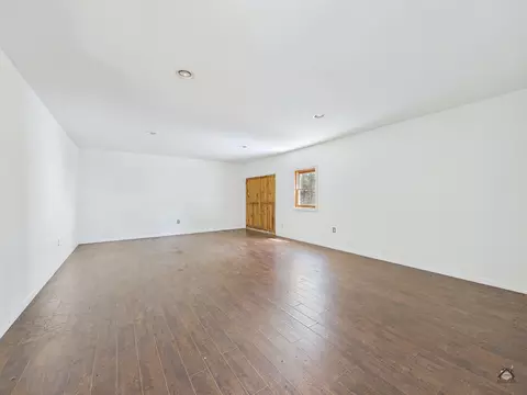 Living - 990 Pond Rd, Sidney, ME 04330 photo 3 of 4