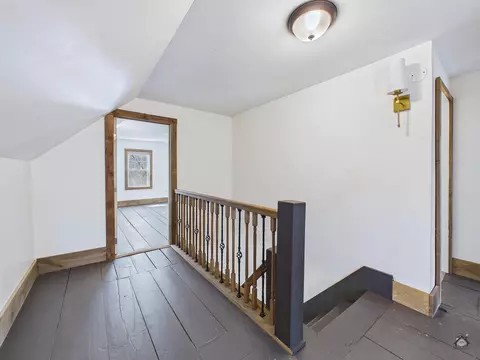 Entry Way - 990 Pond Rd, Sidney, ME 04330 photo 4 of 4