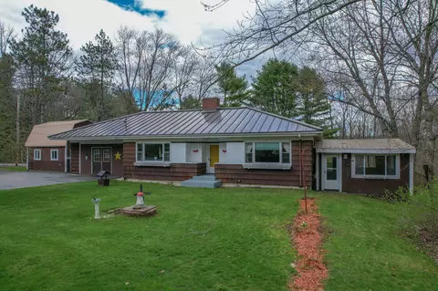 1571 River Rd, Bucksport, ME 04416