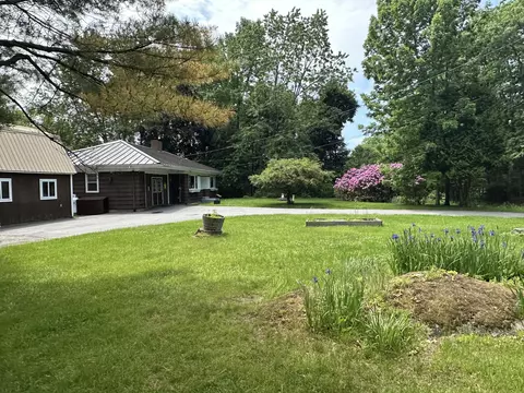 1571 River Rd, Bucksport, ME 04416