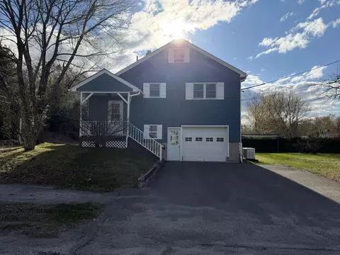 Exterior - 5 Middle, Millinocket, ME 04462 photo 2 of 6