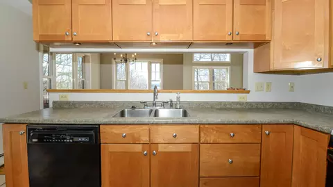 Kitchen - 36 Lakeview Ln, Harrison, ME 04040 photo 6 of 8