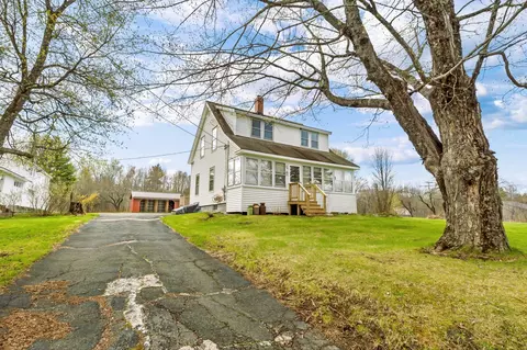 90 W Main St, Milo, ME 04463