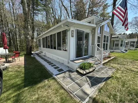23 College Dr #12B, Wells, ME 04090