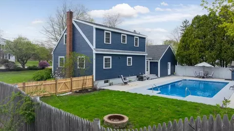 216 Cook St, Auburn, ME 04210