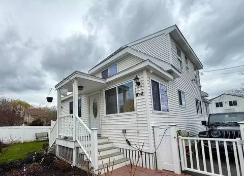 1041 Ocean Ave, Portland, ME 04103