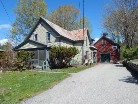 21 Crescent St, Norway, ME 04268