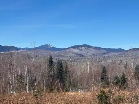 lot Apt 20 Hollis Drive Rd, Kingfield, ME 04947