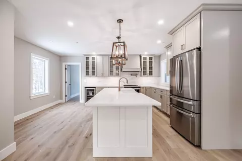 Kitchen - 21 Fairway Commons Dr #5, Gorham, ME 04038 photo 2 of 8