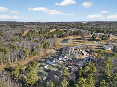 View/Area - 21 Fairway Commons Dr #5, Gorham, ME 04038 photo 1 of 2
