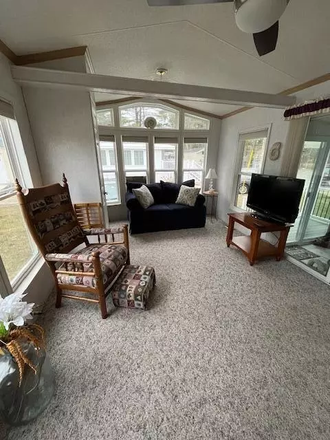 391 West St #2, Biddeford, ME 04005 photo 2
