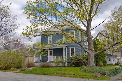 3 Leeman St, Portland, ME 04103
