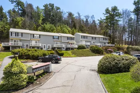 96 Atlantic Ave #C4, Boothbay Harbor, ME 04538