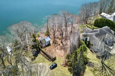 68 Old Dunning Rd, Harpswell, ME 04079