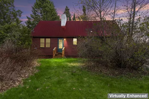 8 Bickford Dr, Fairfield, ME 04937