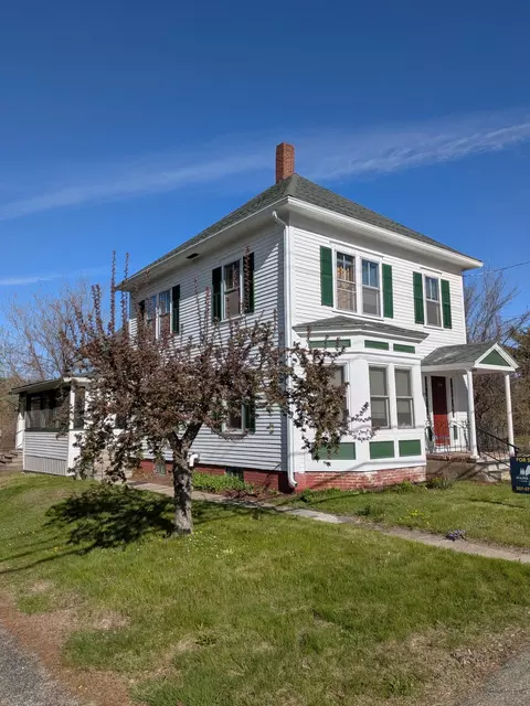 97 Park St, Livermore Falls, ME 04254