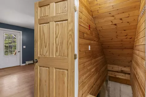 Entry Way - 21 Sandy Brook Rd, West Bath, ME 04530 photo 5 of 8