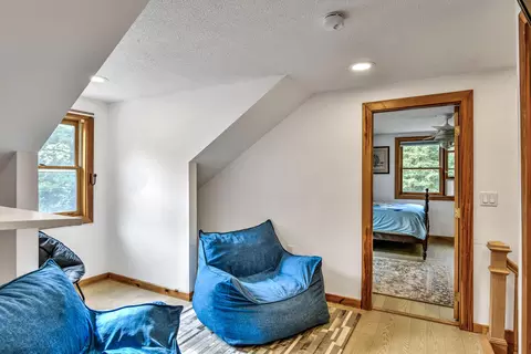 Entry Way - 68 Moonlight Dr, Holden, ME 04429 photo 4 of 5
