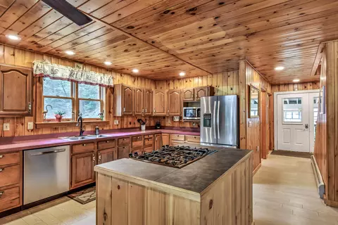 Kitchen - 68 Moonlight Dr, Holden, ME 04429 photo 1 of 6