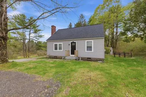 Exterior - 265 Windham Center Rd, Windham, ME 04062 photo 2 of 13